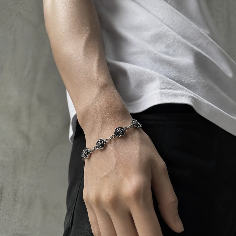 Unrols Gothic Floral Bracelet lifestyle look 3